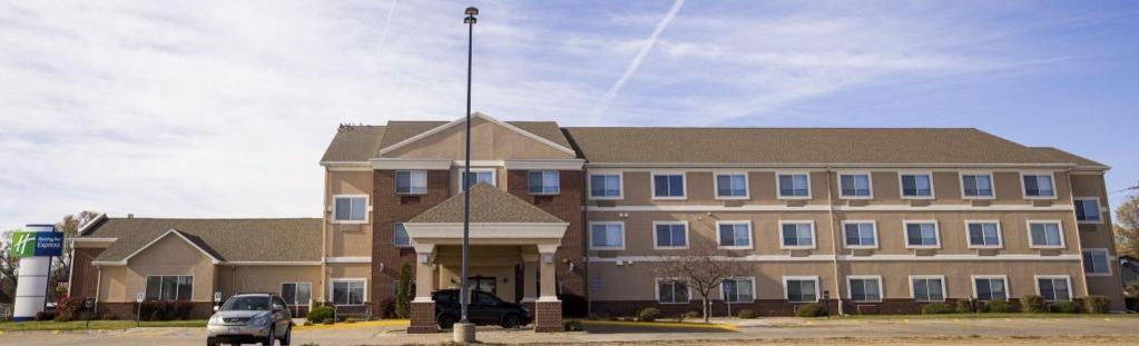 Holiday Inn Express O'Neill By Ihg Bagian luar foto